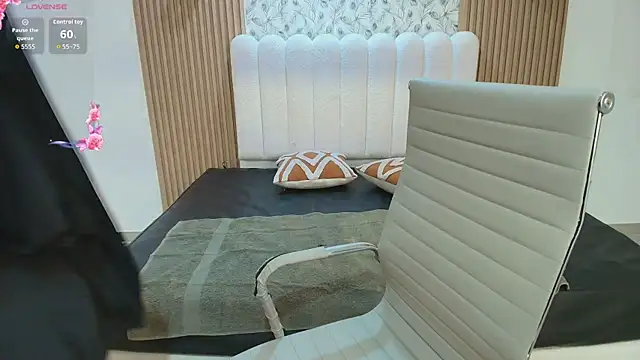 Zalma eva online show from 04-11-26, 01:54