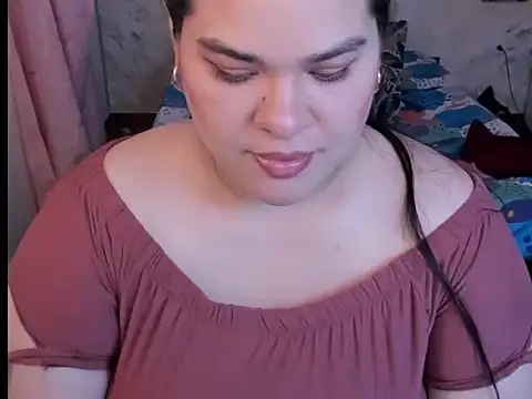 Snapshot of NinaFuentes2X chatting on 05-09-26, 04:17 NinaFuentes2X online show from 05-09-26, 04:17