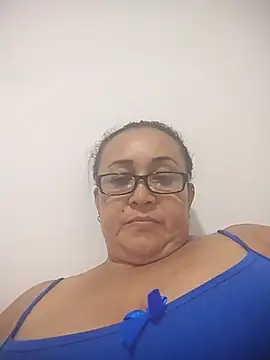 Nini Love  online show from 07-22-26, 04:59