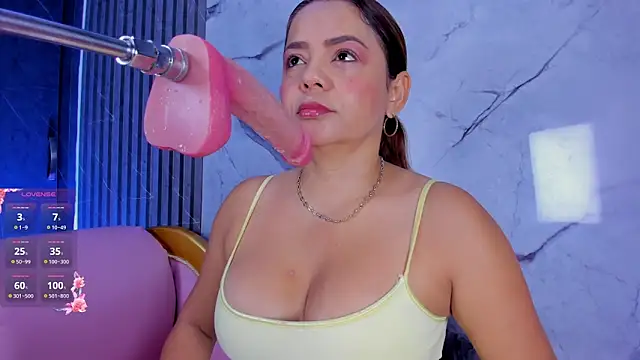 shayra boobs2 online show from 02-16-26, 10:44