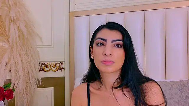 NinnaPiers online show from 04-25-26, 11:13