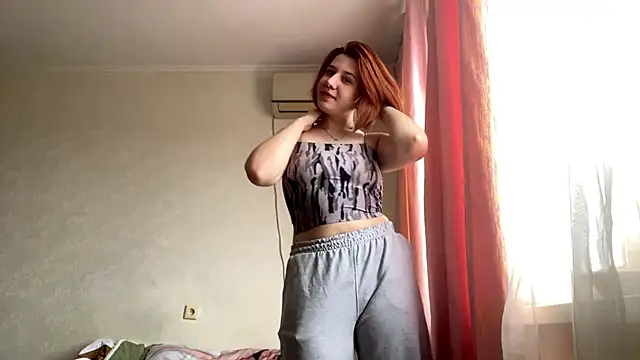 Julie mayers  online show from 12-16-25, 11:04