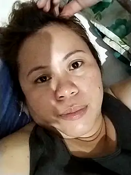 Snapshot of Melania05 chatting on 04-04-26, 02:03 Melania05 online show from 04-04-26, 02:03