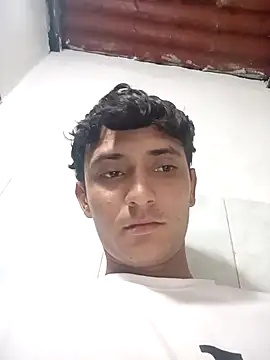 maikel23grande online show from 12-14-25, 04:29