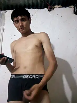 maikel23grande online show from 12-17-25, 04:51