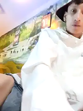 Snapshot of Disey888 chatting on 12-14-25, 01:00 Disey888 online show from 12-14-25, 01:00