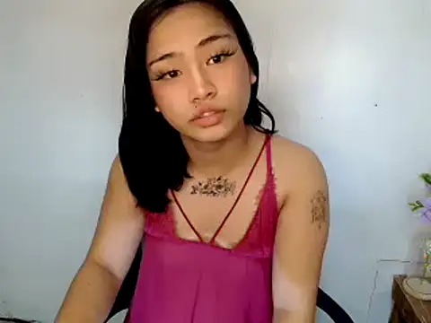 Secretfantasycum online show from 04-19-26, 04:01