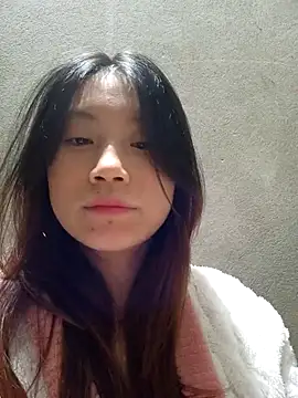 Snapshot of Lomay69 chatting on 02-01-26, 03:54 Lomay69 online show from 02-01-26, 03:54