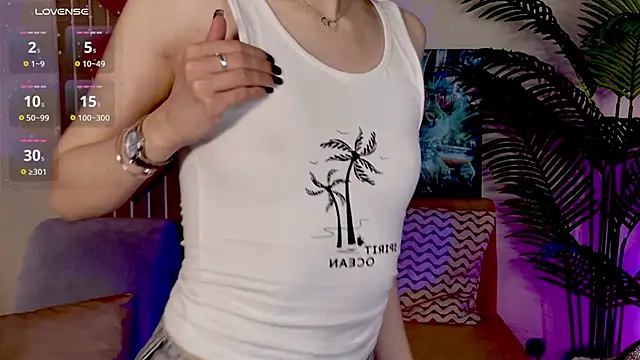 MaxinCarroll online show from 04-21-26, 10:43