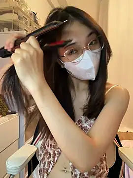 Snapshot of mimichannn99 chatting on 05-31-26, 07:15 mimichannn99 online show from 05-31-26, 07:15
