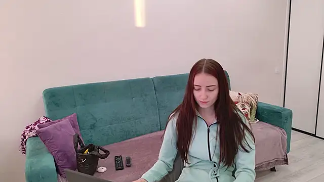 Sandra Prafer online show from 02-06-26, 05:01