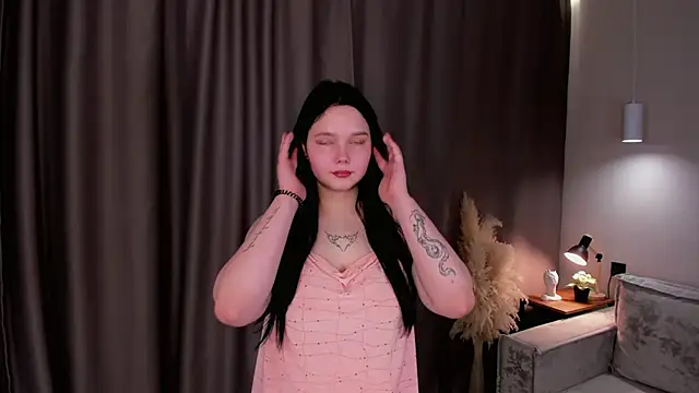 Snapshot of AgataBelson chatting on 12-17-25, 03:18 AgataBelson online show from 12-17-25, 03:18