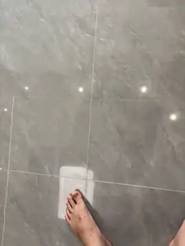 qwe522522 online show from 04-11-26, 05:34