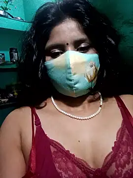 Snapshot of Cuple_masti72 chatting on 06-11-26, 03:10 Cuple masti72 online show from 06-11-26, 03:10