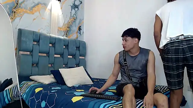 YOUNG GUYS1 online show from 02-08-26, 01:20