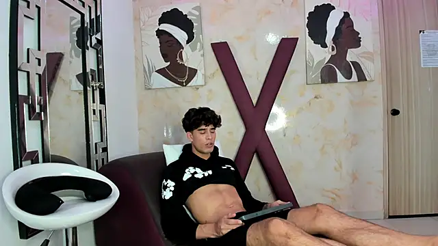 YOUNG GUYS1 online show from 04-11-26, 07:45