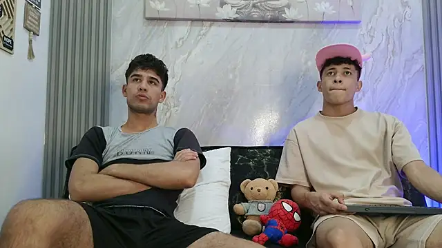 YOUNG GUYS1 online show from 05-14-26, 07:26