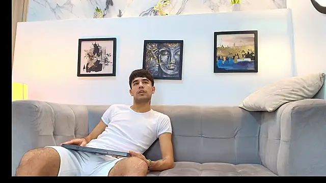 YOUNG GUYS1 online show from 06-11-26, 07:17