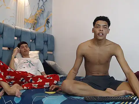 GOOD BOYS1 online show from 12-22-25, 01:35