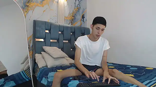 SWEET RABBIT1 online show from 02-10-26, 07:07