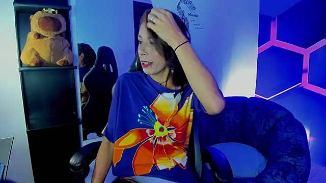 Snapshot of Maya_Storm_ chatting on 05-23-26, 12:53 Maya Storm online show from 05-23-26, 12:53