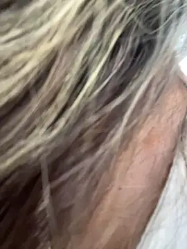 Valeria-escobar online show from 04-05-26, 01:41