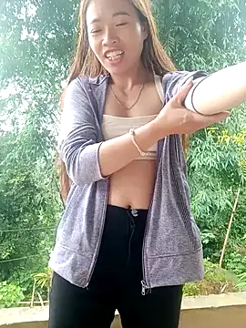 little-effy online show from 05-19-26, 01:56