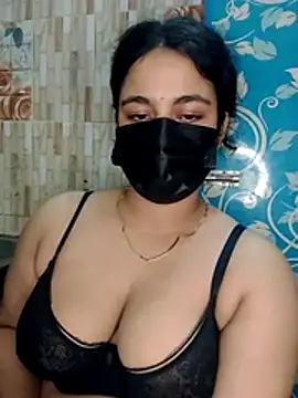 nosrat014 online show from 04-22-26, 12:18