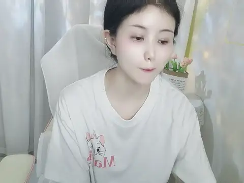 Snapshot of Fish_136 chatting on 07-16-26, 12:55 Fish 136 online show from 07-16-26, 12:55