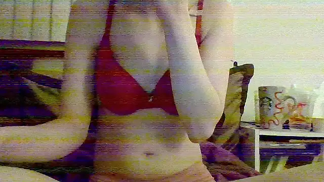 Snapshot of jennyxoxo22 chatting on 12-15-25, 04:50 jennyxoxo22 online show from 12-15-25, 04:50