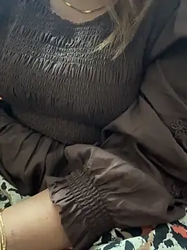 butterflyslay online show from 03-23-26, 01:59