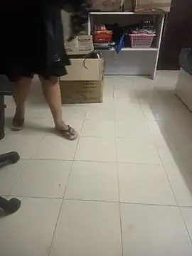 butterflyslay online show from 04-27-26, 04:05