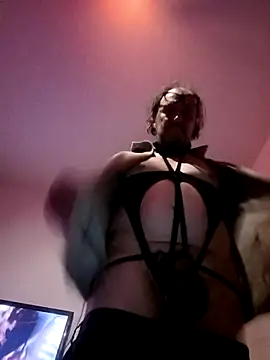 Olivassl22 online show from 04-22-26, 06:42