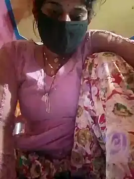 Aaisha 01 online show from 01-18-26, 03:49