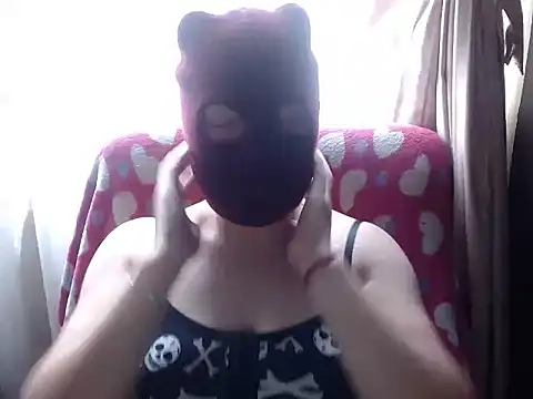 Snapshot of 666maskgirl chatting on 07-01-26, 05:12 666maskgirl online show from 07-01-26, 05:12