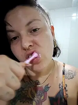 Divine Pouvoir online show from 02-22-26, 08:18