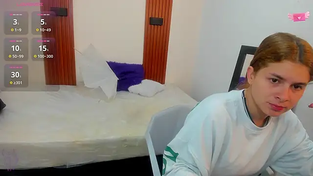 VivianOwen9 online show from 01-13-26, 11:48