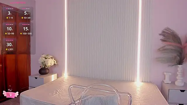 VivianOwen9 online show from 03-08-26, 01:59