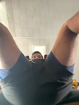 Snapshot of chico_sweet chatting on 12-15-25, 04:33 chico sweet online show from 12-15-25, 04:33