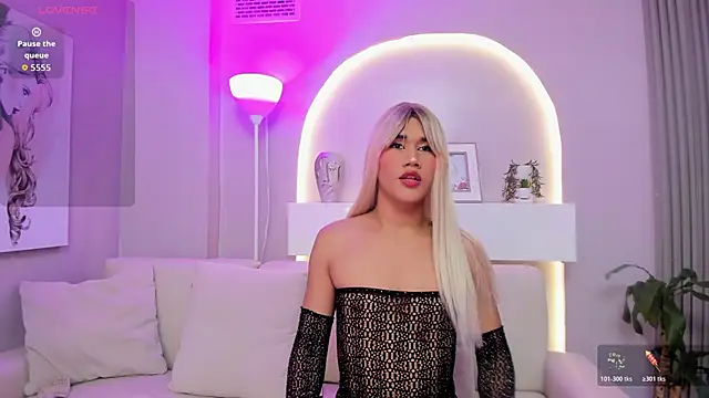 Sensual shannell online show from 04-05-26, 01:03