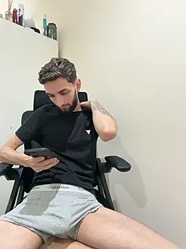 Juliann69Ramiro online show from 02-26-26, 09:25