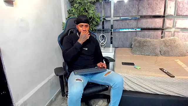 jay jhonson01 online show from 02-05-26, 03:33