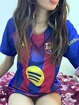 yasmina2020 online show from 04-09-26, 04:45