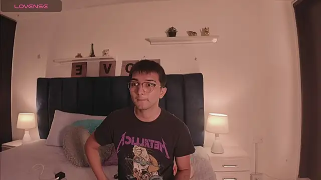 Archie 77 online show from 02-19-26, 03:02