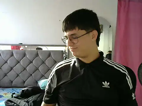 ken wolflover online show from 12-15-25, 09:19