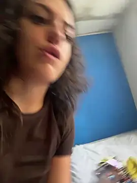 CoquineCharmeuse online show from 03-18-26, 01:47