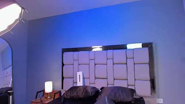 Belanny online show from 04-23-26, 03:52