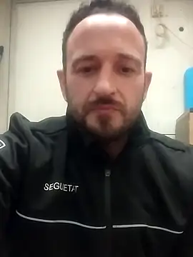 Snapshot of Tonybp84 chatting on 12-17-25, 02:50 Tonybp84 online show from 12-17-25, 02:50