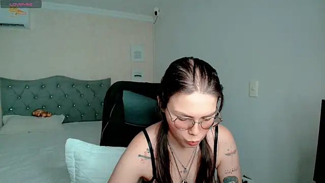 lexalove doll online show from 04-22-26, 04:52