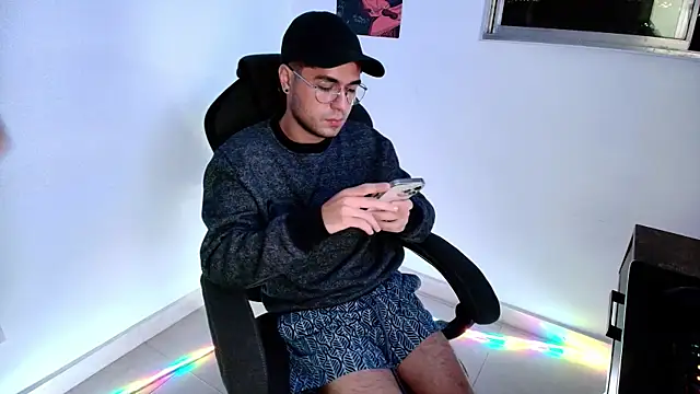 MaverickDrift online show from 12-15-25, 11:42